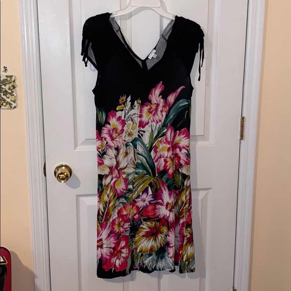 Black and floral patterned v neck dress